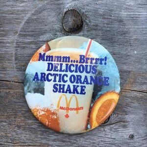 1980 M C D O N A L D S Arctic shake pinback button